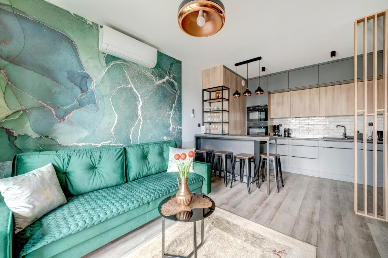 Live & Travel Apartments Grano Residence กดัญสก์ ภายนอก รูปภาพ