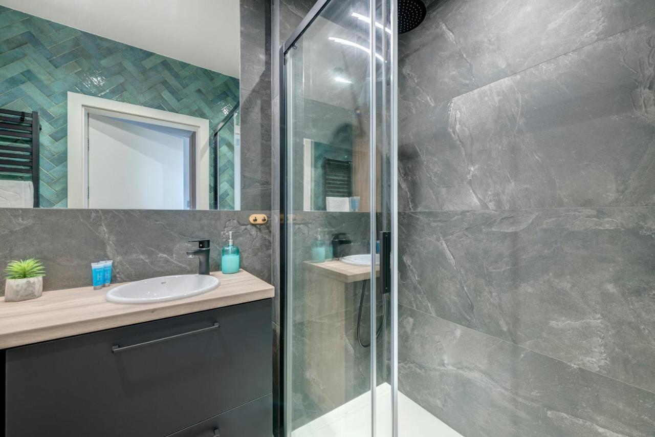 Live & Travel Apartments Grano Residence กดัญสก์ ภายนอก รูปภาพ